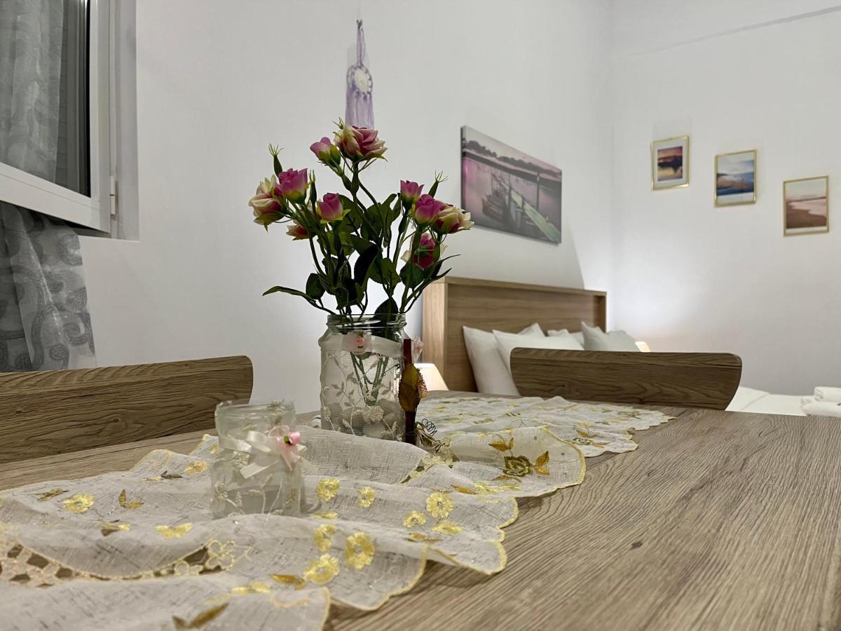 Gardenia Rooms Heraklion  Exterior photo